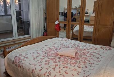 Apartament cu 2 camere decomandat în Mazepa 2