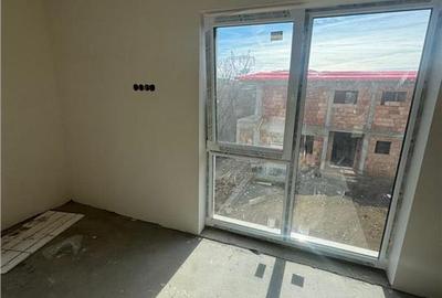 Casă cu 4 camere cu Canalizare în Popești - 31