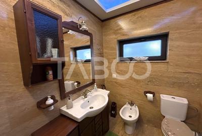 Casa de vanzare cu 5 camere 2 balcoane garaj incalzit 2 bai in Sibiu - 26