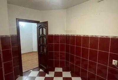 Apartament cu 4 camere decomandat în Central - 4