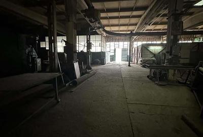 Spatiu de depozitare si productie Preciziei - Militari - 2