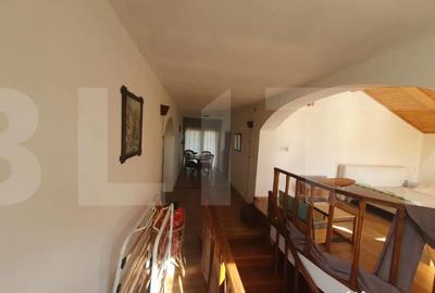 Casă cu 7 camere cu Teren 1600 Mp în Utvin - 3
