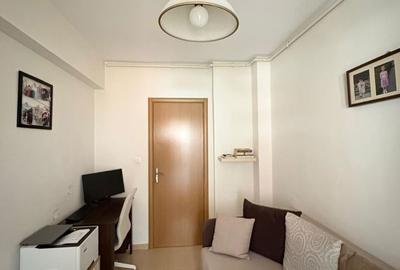 Apartament cu 3 camere decomandat în Central - 2