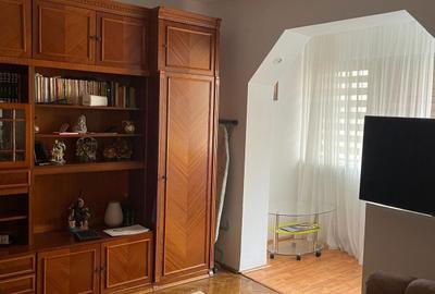 Apartament cu 2 camere decomandat în Central - 3