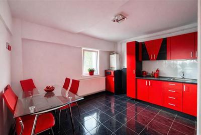 Apartament cu 3 camere decomandat, mobilat în Sud - 3