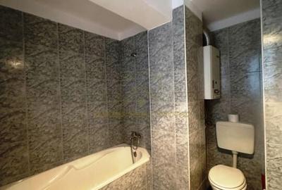 Vanzare - 3 camere  Str. Pasului - colt cu Armeneasca - 9