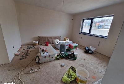 Casă cu 4 camere în Păun - 5