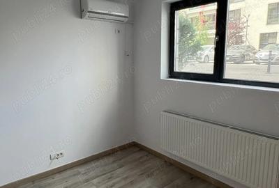Spațiu comercial, de 12 mp, în Central
