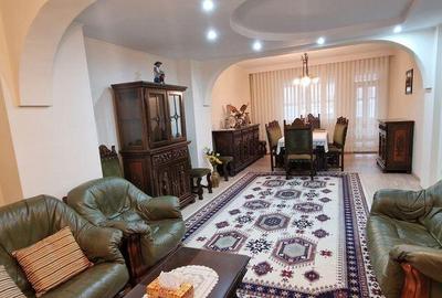 Coiciu, o vila construita pe cadre de beton, bine compart... - 1