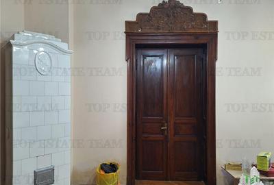 Casă cu 6 camere cu Canalizare în Ultracentral - 5