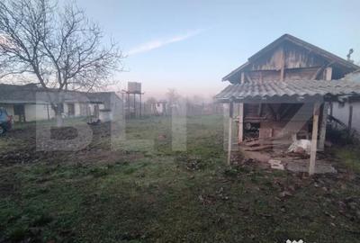 Casă cu 3 camere cu Teren 2200 Mp în Central - 10