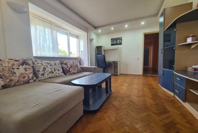 Apartament cu 3 camere semidecomandat în Nicolae Grigorescu
