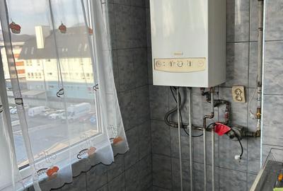 Apartament cu 2 camere decomandat în Exterior Vest - 3