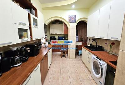 Apartament cu 3 camere decomandat în Universitate - 7