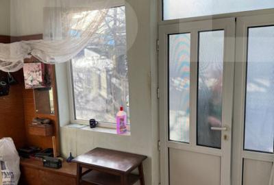 Casa de vanzare, cu 3 camere, doua bucatarii+teren in Simeri - 5