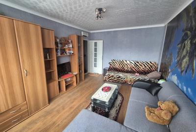 Garsonieră decomandată, mobilată în Micro I - 7