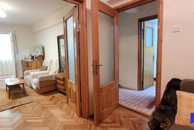 Apartament cu 2 camere, mobilat în Central - 13