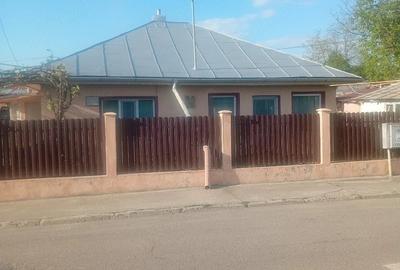 Casă cu 1 camere cu Teren 530 Mp în Central - 1