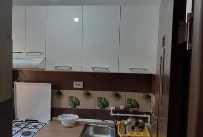 Garsonieră decomandată în Central - 7