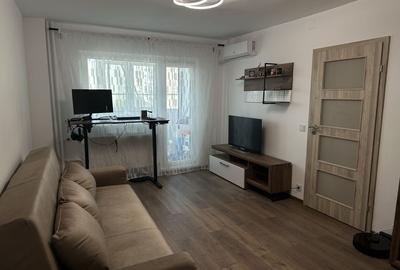 Apartament cu 2 camere decomandat în Obor