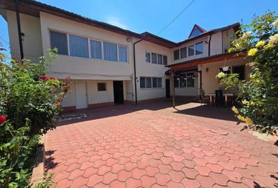Duplex cu 6 camere cu Canalizare în Dobroești - 1