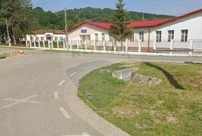 Spatiu comercial central Valea Lunga-Cricov de vanzare 2300 mp teren - 5