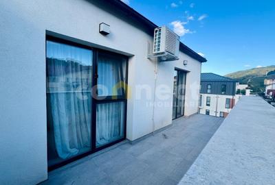 De vanzare apartament cu 3 camere ! - 10