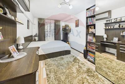 Apartament cu 4 camere semidecomandat, mobilat în Dristor - 6