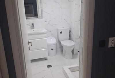 Spațiu comercial complet echipat - 8