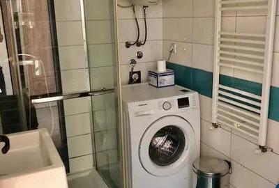 Vanzare apartament de doua camere zona Giulesti - 2