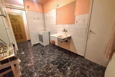 Vand 2 cam Tudor confort 1 [etaj 2] - 1