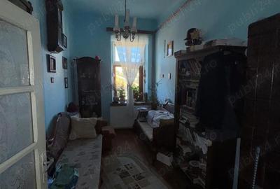 Casă cu 6 camere în Aluniș - 8