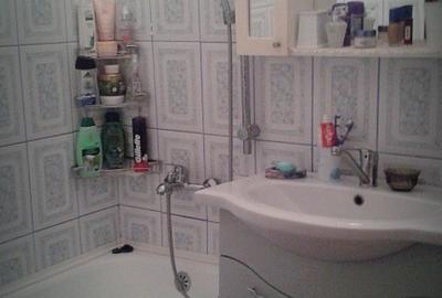 Inchiriez apartament 2 camere ! - 4