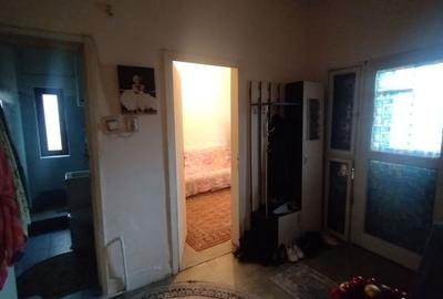Apartament cu 3 camere decomandat în Central - 3