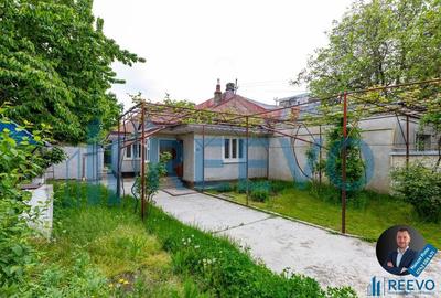 Casa de vanzare, Str. Avram Iancu, Bacau - 1