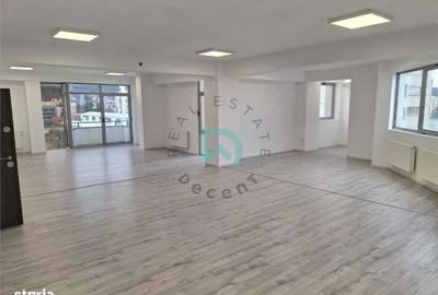 Spațiu comercial, de 122 mp, în Centrul Civic - 4