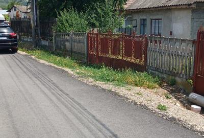 Teren intravilan de vanzare - 2