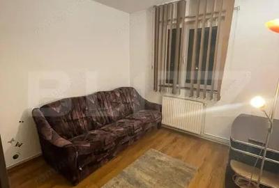 Apartament cu 2 camere decomandat, mobilat în Florilor - 1