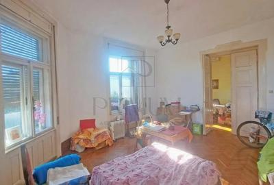 CENTRAL - 4 CAM - ARHITECTURAL - 2 BAI - BOXA - SUPER SPATIOS CENTRAL - 4 CAM - ARHITECTURAL - 2 BAI - BOXA - SUPER SPATIOS - 6