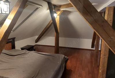 Apartament cu 3 camere semidecomandat în Central - 3