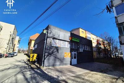 Spațiu comercial, de 150 mp, în Central - 3