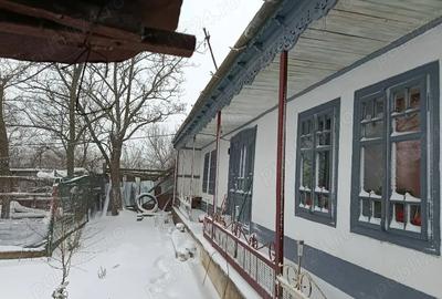 Casă cu Teren 600 Mp în Independența - 3