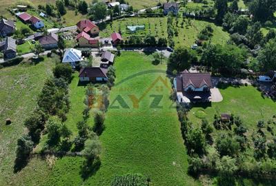 Teren intravilan superb 2.291 mp - Unguraș, deschidere 33.8 m la drum asfaltat - 2