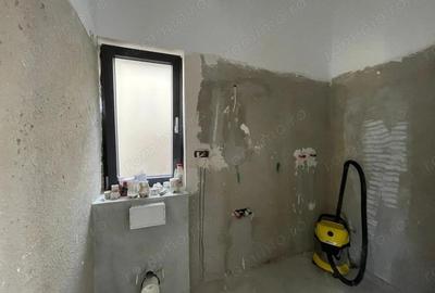 Casă cu Teren 304 Mp în Ghiroda