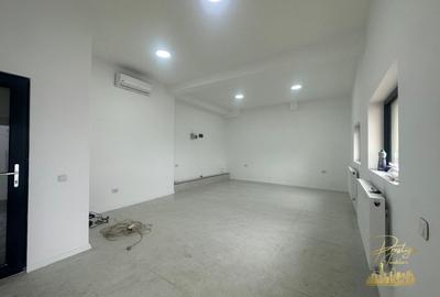 Spatiu de birouri de 34 mp de inchiriat in zona bld. Decebal- Oradea - 2