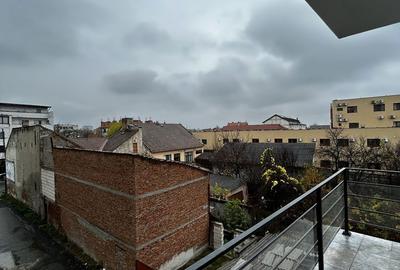 Apartament cu 2 camere, mobilat în Intim - 3