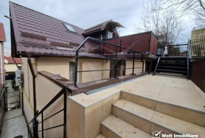 Casă individuală cu 7 camere cu Canalizare în Central - 2