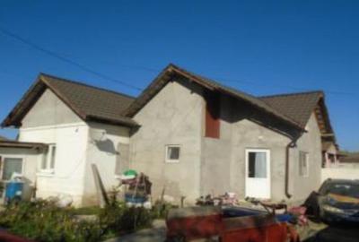 Casa si teren-Comuna Olanu, Jud Valcea - 1