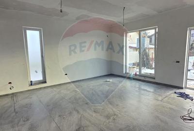 Casă cu 4 camere cu Teren 331 Mp în Crevedia - 9