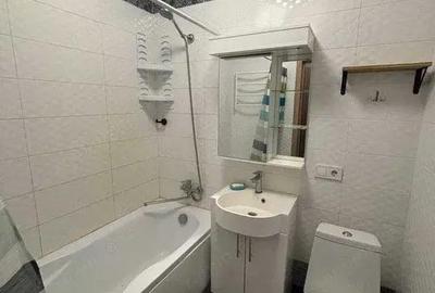 Garsonieră decomandată în Dorobanți